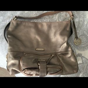Gold shoulder bag
